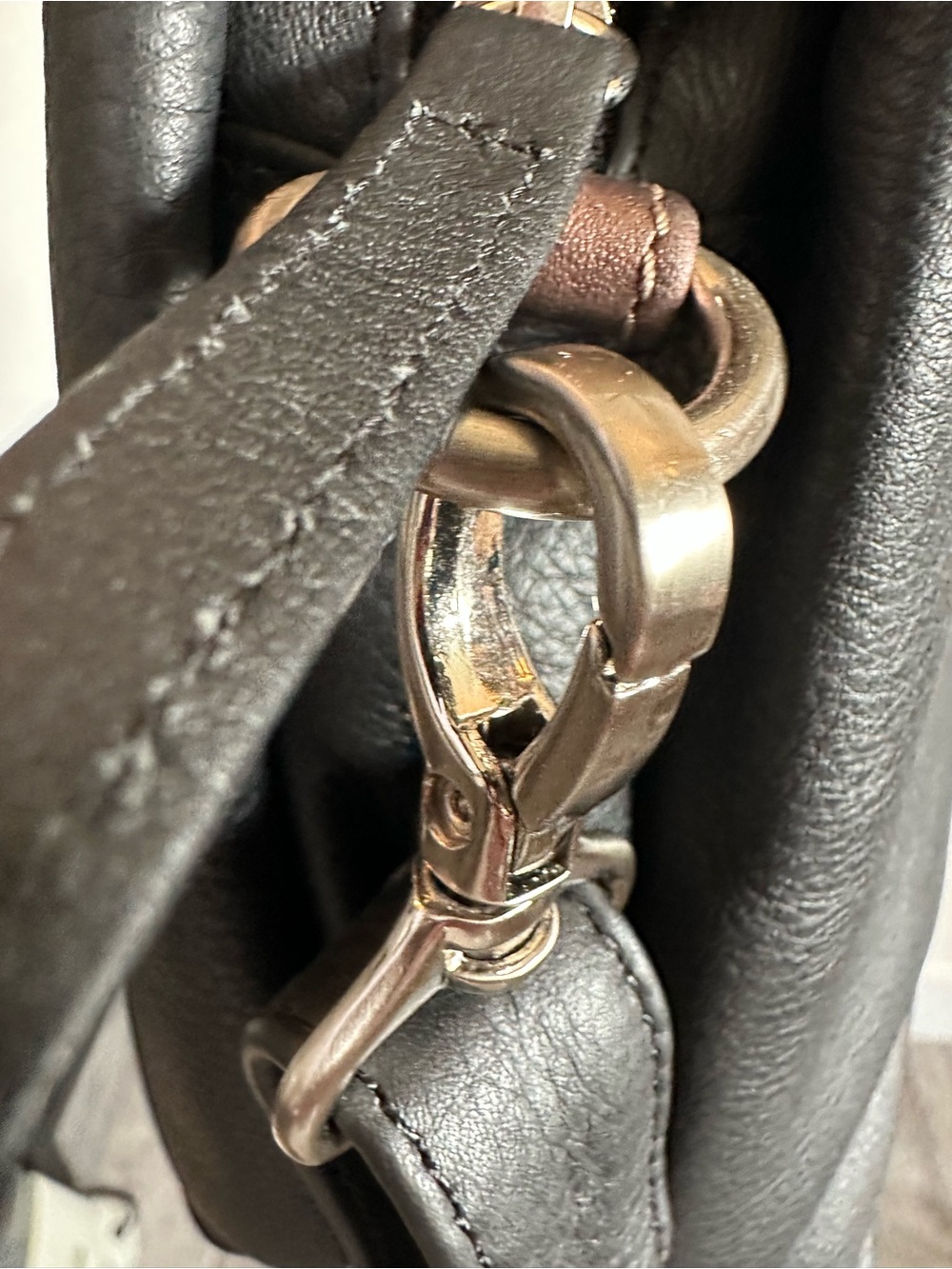 Black Leather Tote with Branded Beige Lining - Picture 12 of 12